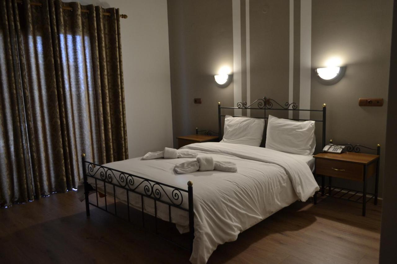 Hotel Agistro Ángistron Buitenkant foto