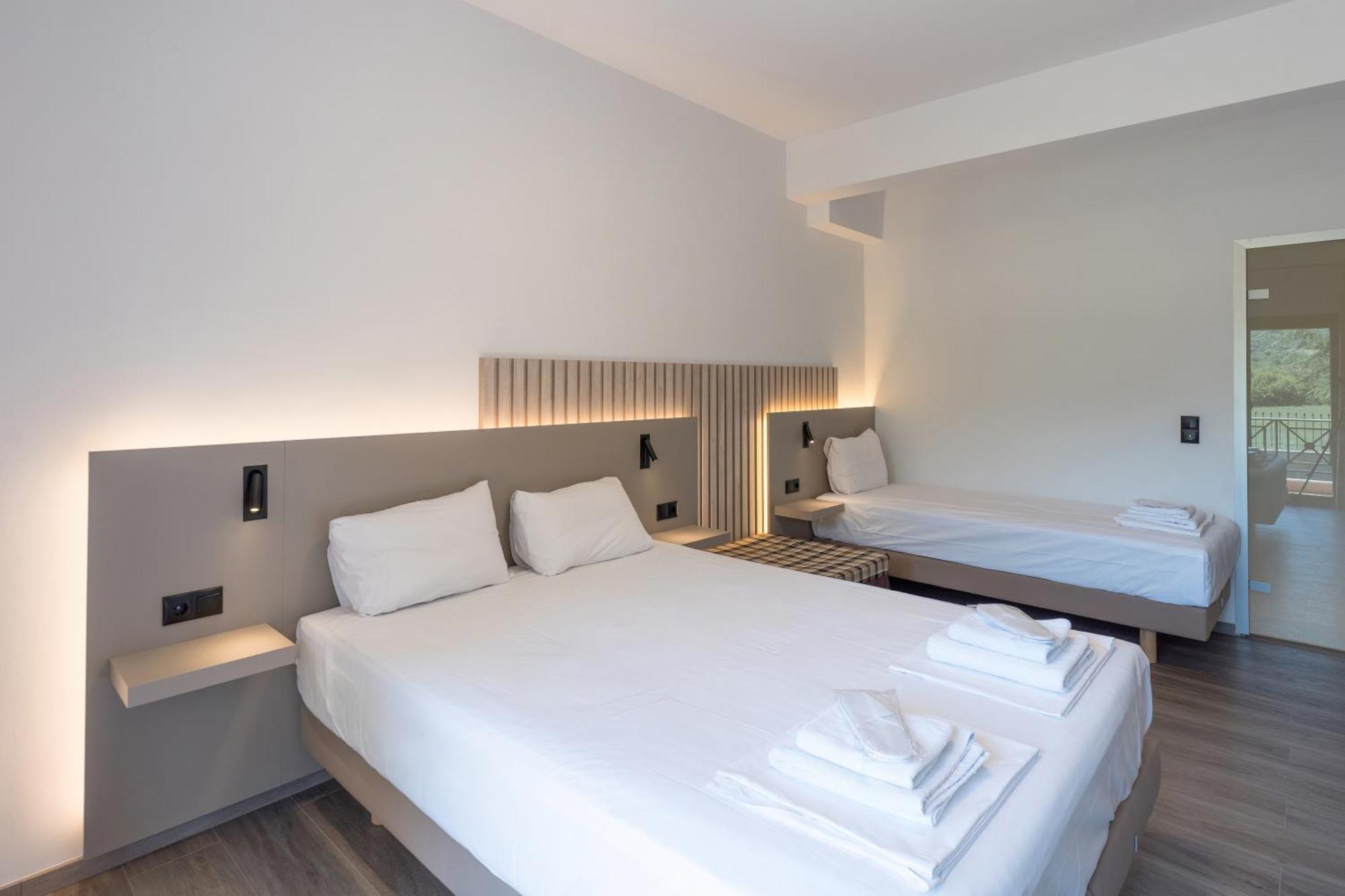 Hotel Agistro Ángistron Buitenkant foto