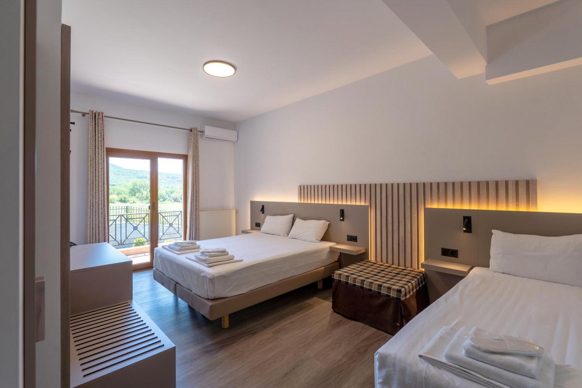 Hotel Agistro Ángistron Buitenkant foto