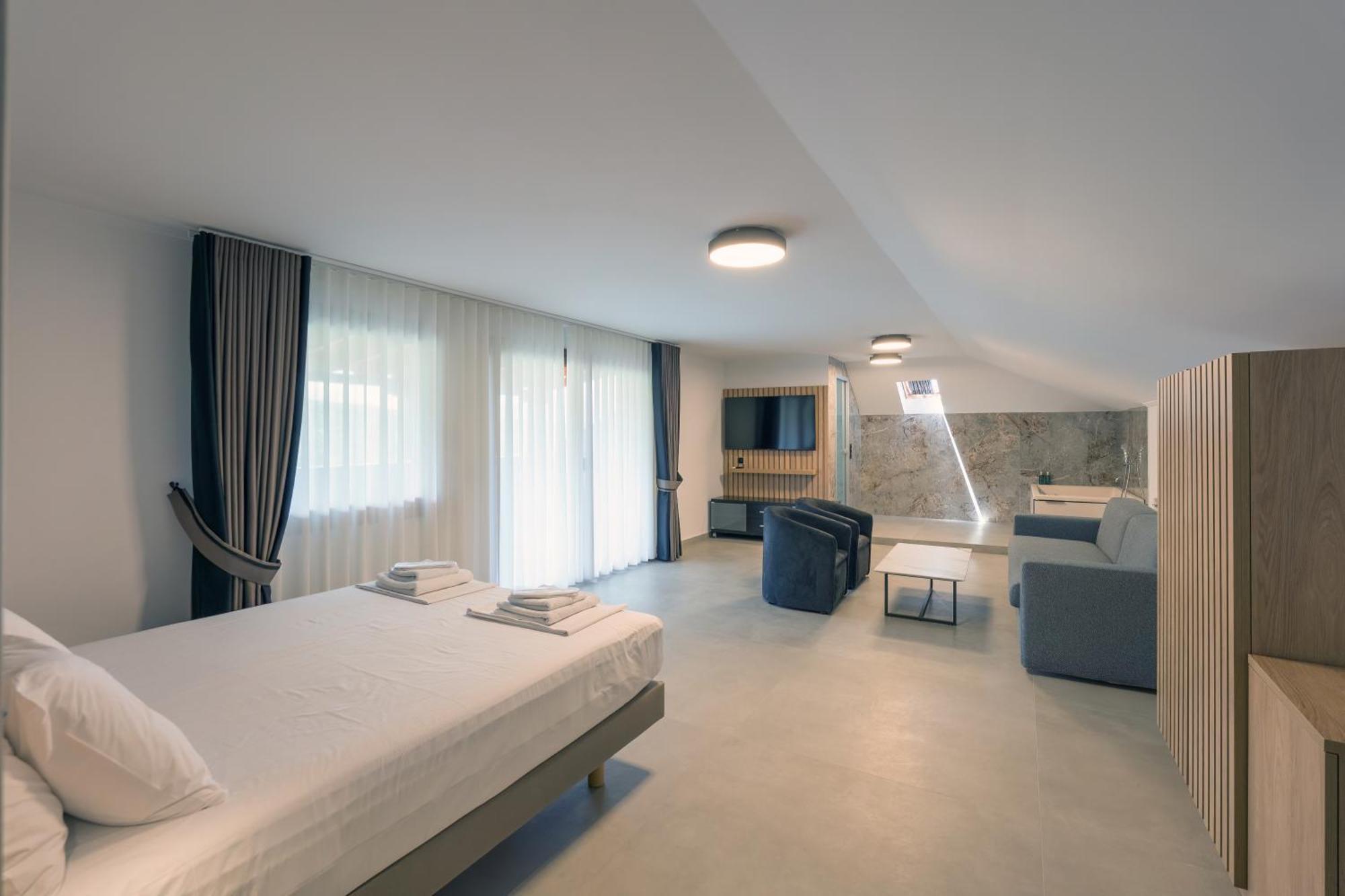 Hotel Agistro Ángistron Buitenkant foto